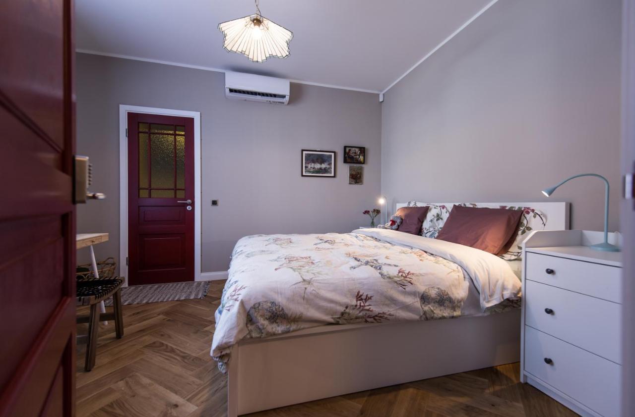 Emily Hotel Riga Bagian luar foto